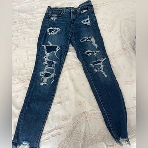 american eagle jeans. size 6 short